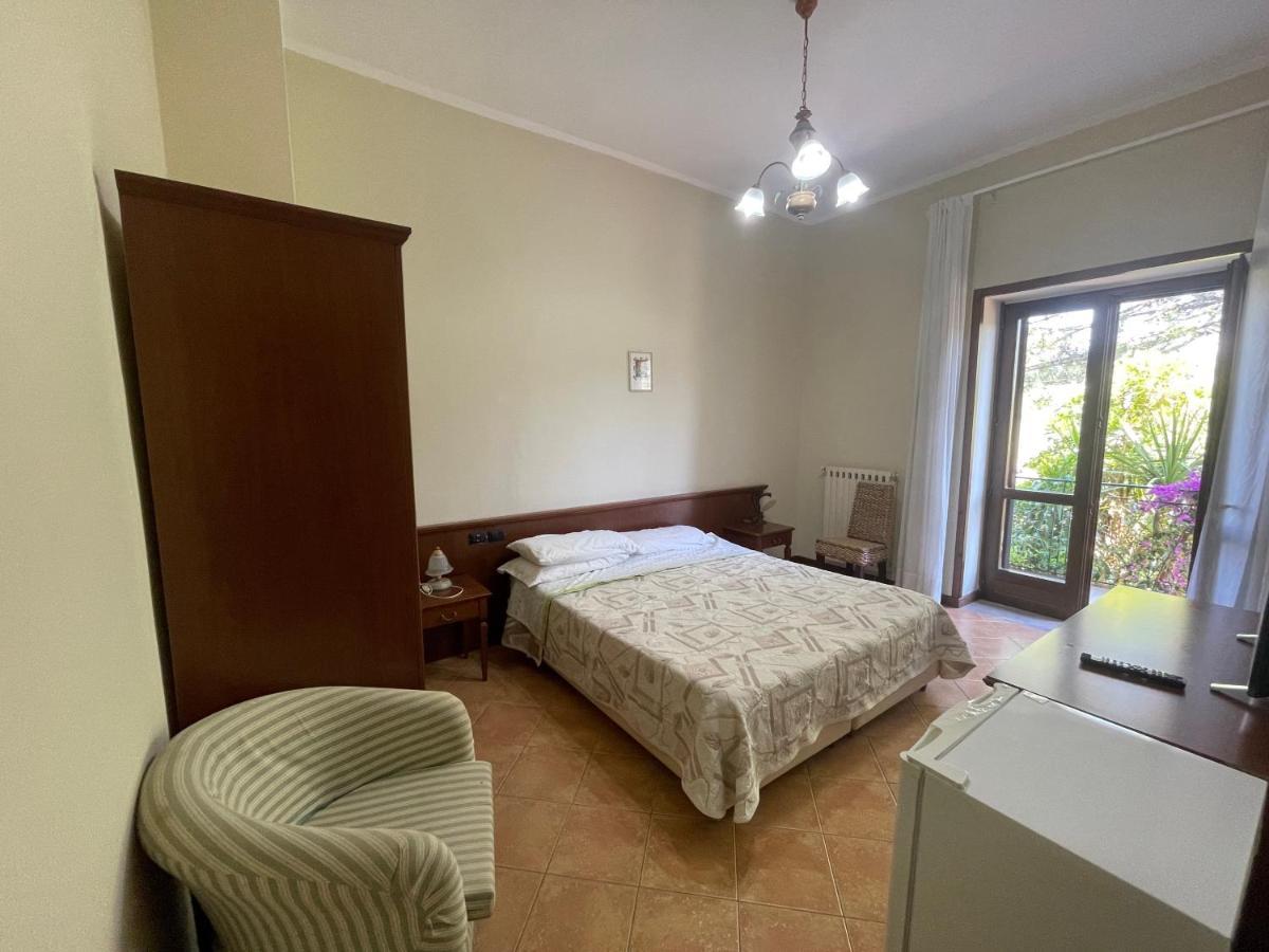 Agriturismo Al Gallo Verde Altavilla Silentina Ngoại thất bức ảnh